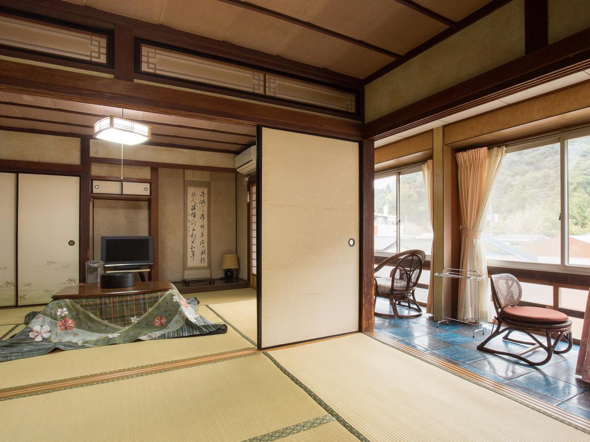 ناغاتو Izumiya Ryokan' Tawarayama Onsen المظهر الخارجي الصورة
